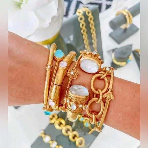 Authentic Luxury Minimalist Julie Vos Flower Pearl Station Bangle/Bracelet - Picture 6 of 17